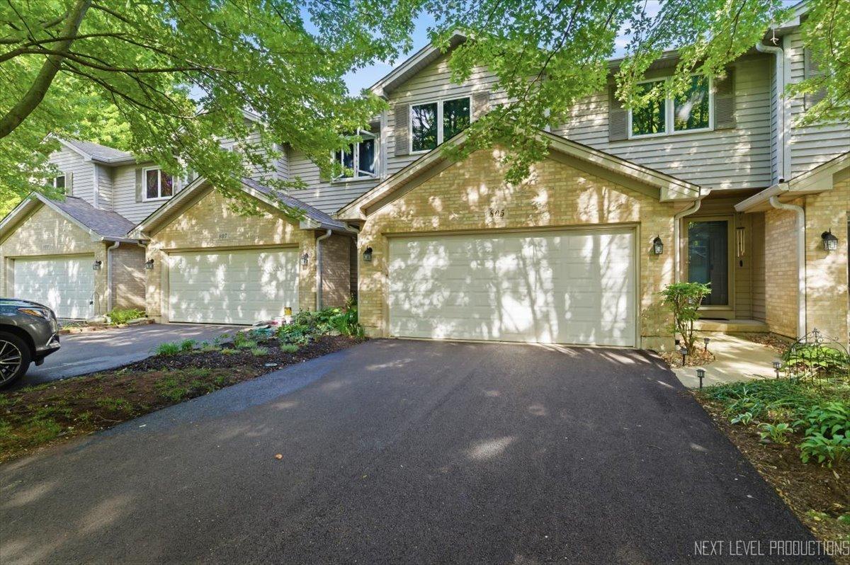 805 N First St., Elburn, IL 60119