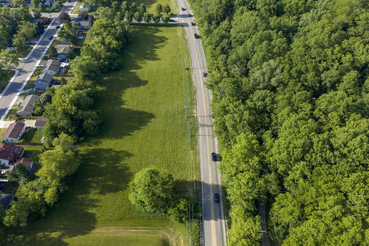 Lot 21 Route 31, Carpentersville, IL 60110