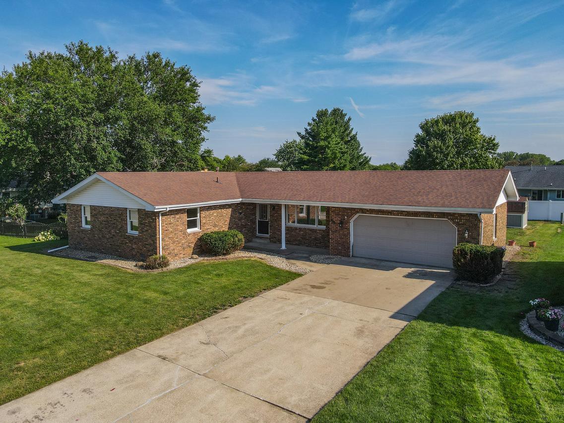 360 Dolly Dr., Manteno, IL 60950