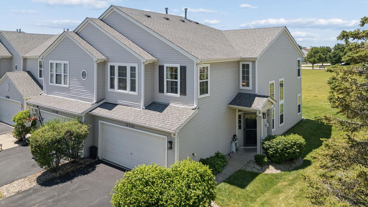 16516 S Windsor Ln., Lockport, IL 60441