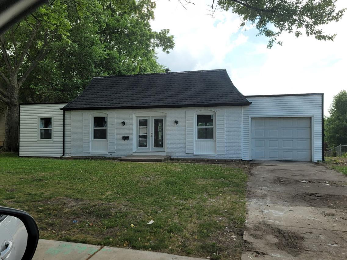 29 Aldon Rd., Montgomery, IL 60538