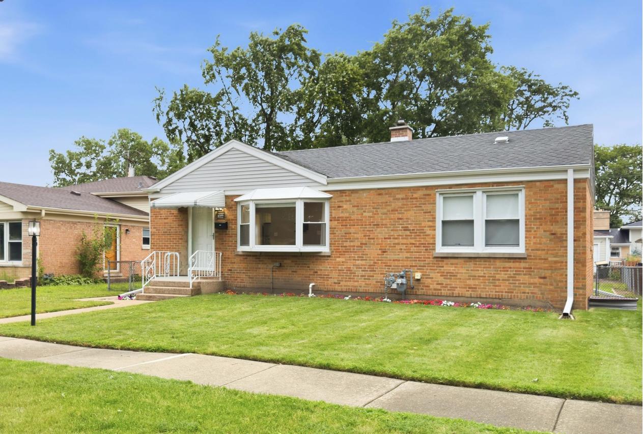 8022 Central Ave., Morton Grove, IL 60053