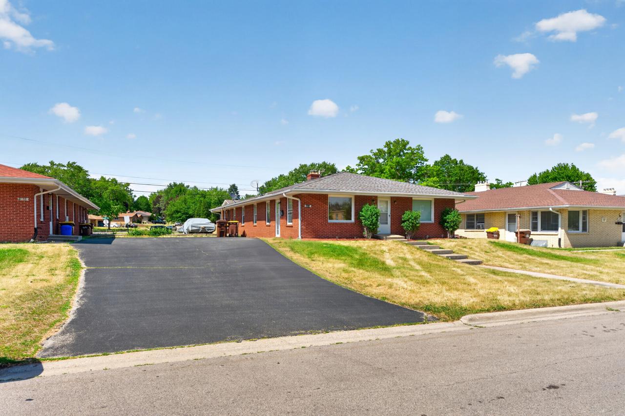 2611 Canterbury Ln., Rockford, IL 61101