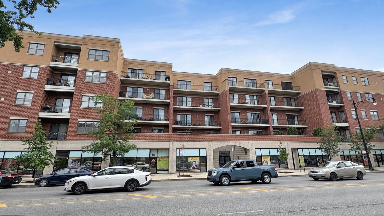 3125 W Fullerton Ave. #510, Chicago, IL 60647