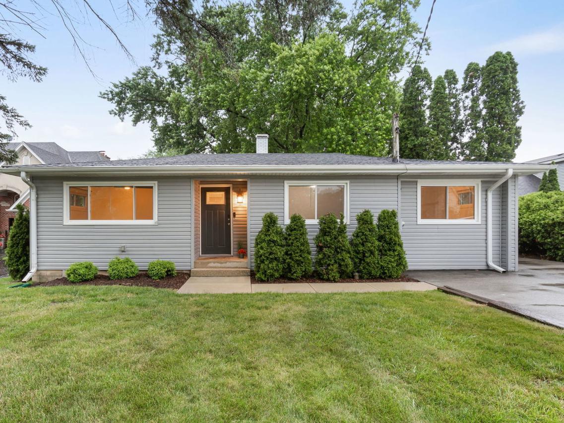 101 60th St., Downers Grove, IL 60516