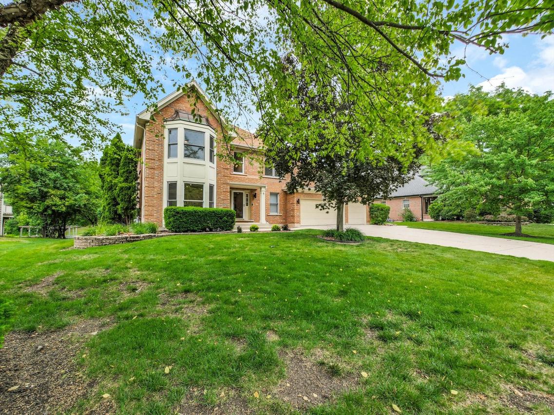 720 Olive Pkwy., Bartlett, IL 60103