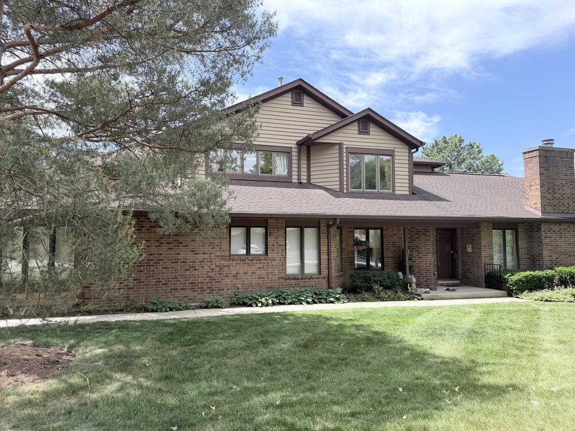 1159 Mistwood Ln. #D, Downers Grove, IL 60515