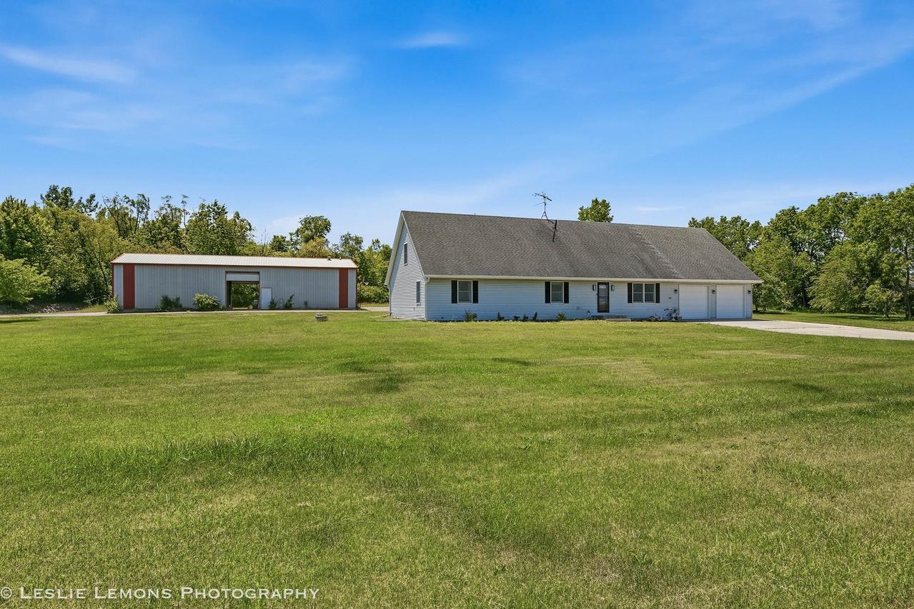8705 E Pine Bluff Rd., Coal City, IL 60416