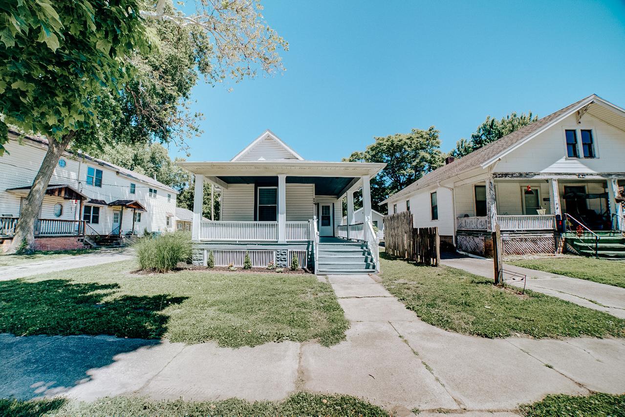 424 N 2nd St., Watseka, IL 60970