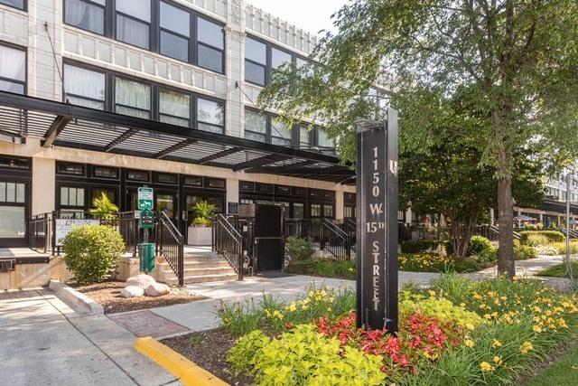 1150 W 15th St. #302, Chicago, IL 60608