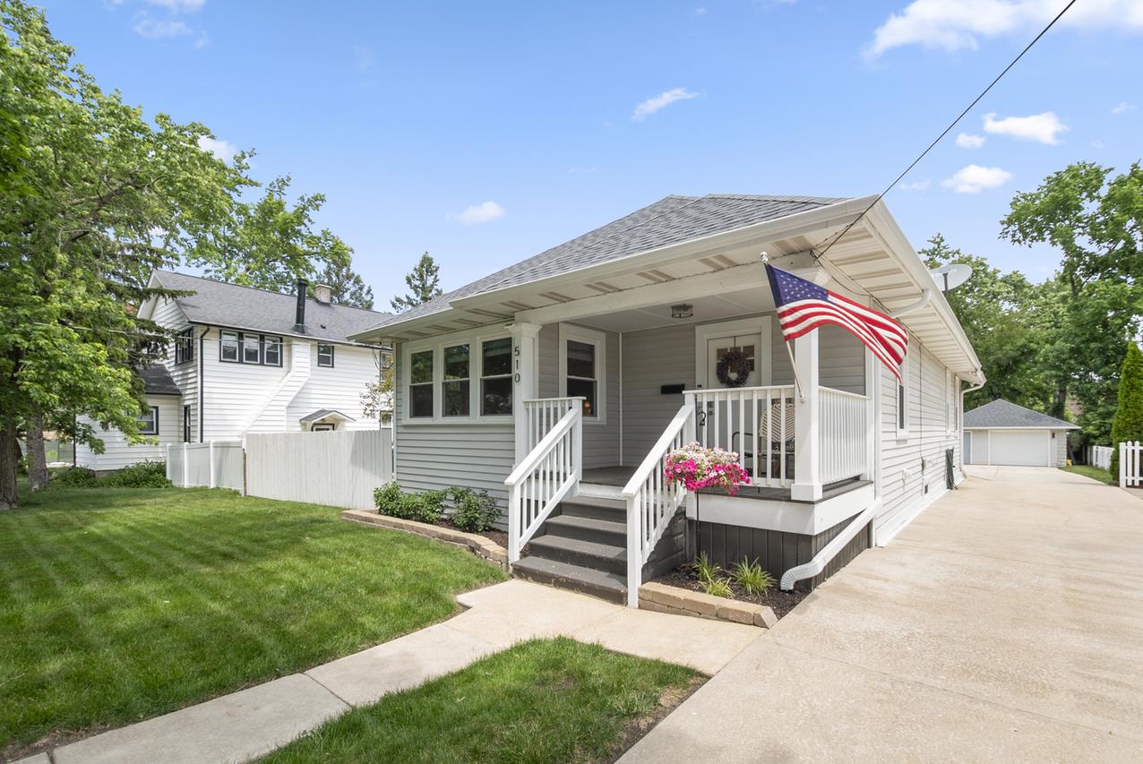 510 E 13th St., Lockport, IL 60441