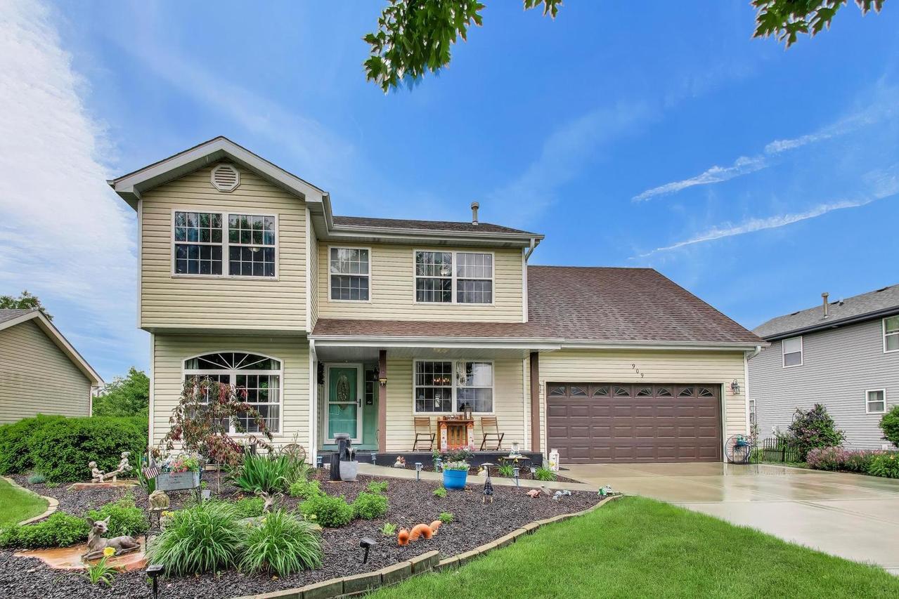 909 Arrowhead Dr., Elwood, IL 60421