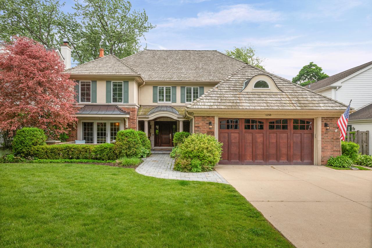 1258 Scott Ave., Winnetka, IL 60093