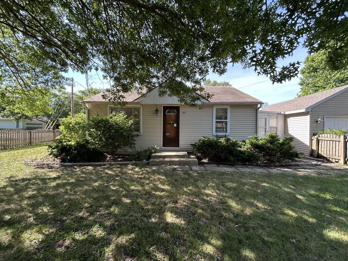438 E Warren St., Rockton, IL 61072