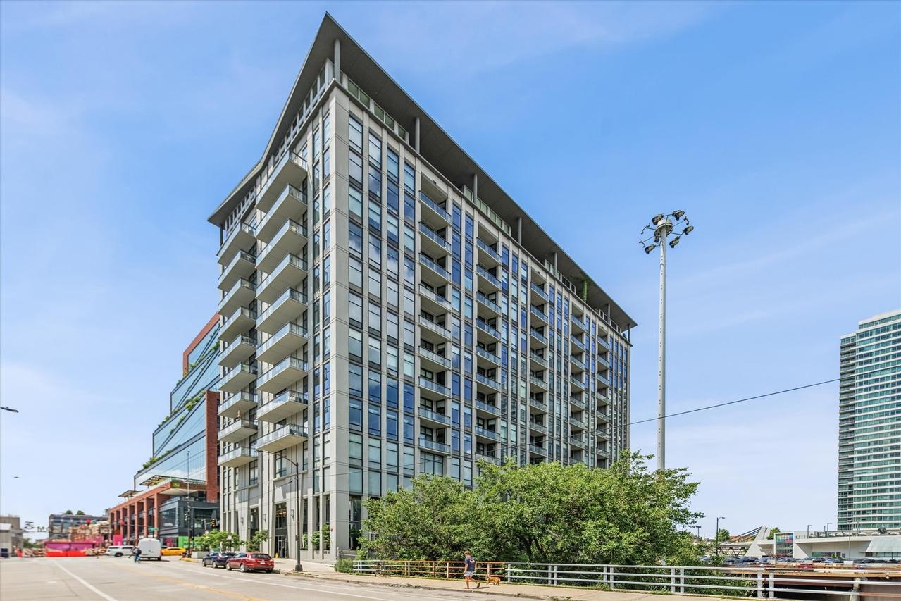 740 W Fulton St. #614, Chicago, IL 60661