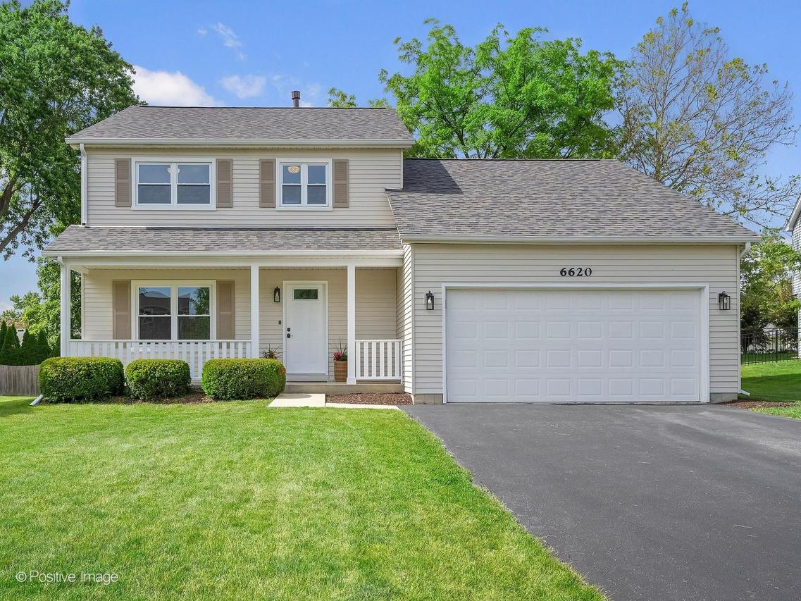 6620 Oak Tree Tr., Woodridge, IL 60517