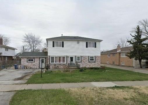 8329 Rutherford Ave., Burbank, IL 60459