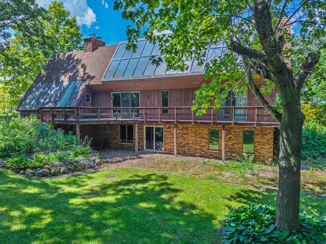 17001 Mcguire Rd., Harvard, IL 60033