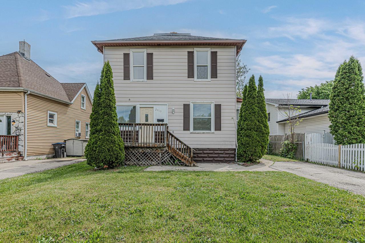 2913 Gabriel Ave., Zion, IL 60099