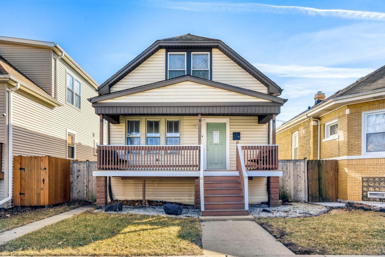 5635 W Patterson Ave., Chicago, IL 60634