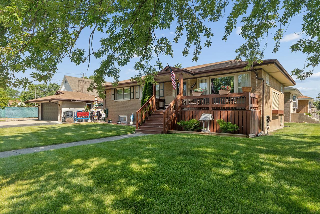 15256 Wabash Ave., South Holland, IL 60473