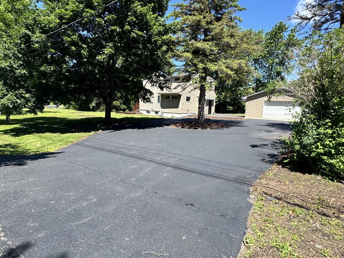 42145 N Kenosha Rd., Zion, IL 60099