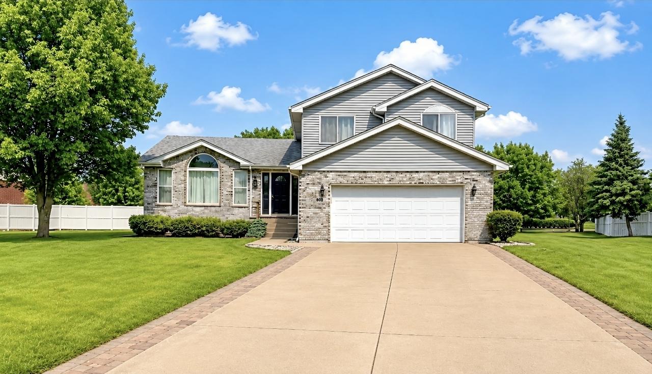 802 Winnebago Ct., Romeoville, IL 60446