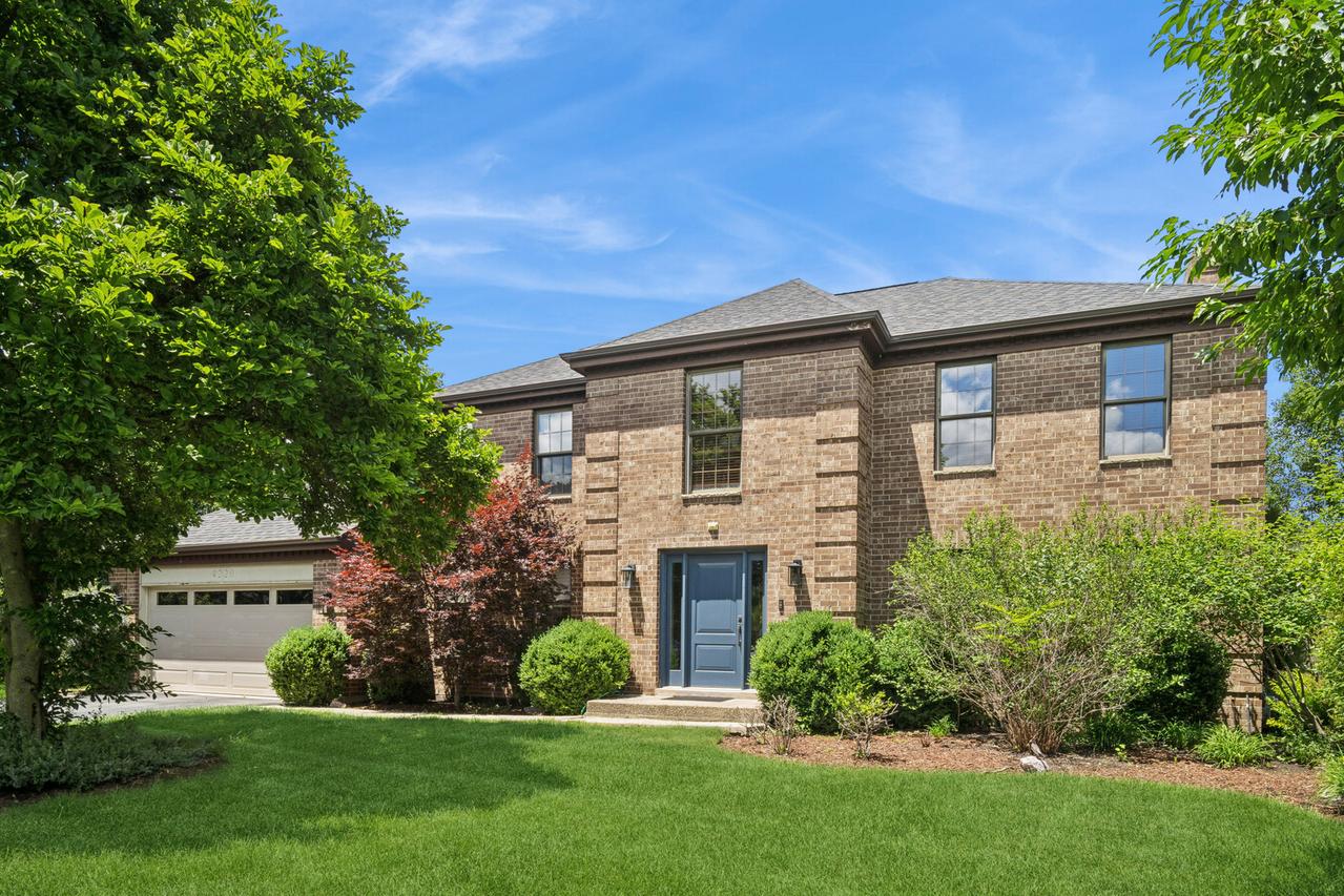 4220 Terri Lyn Ln., Northbrook, IL 60062