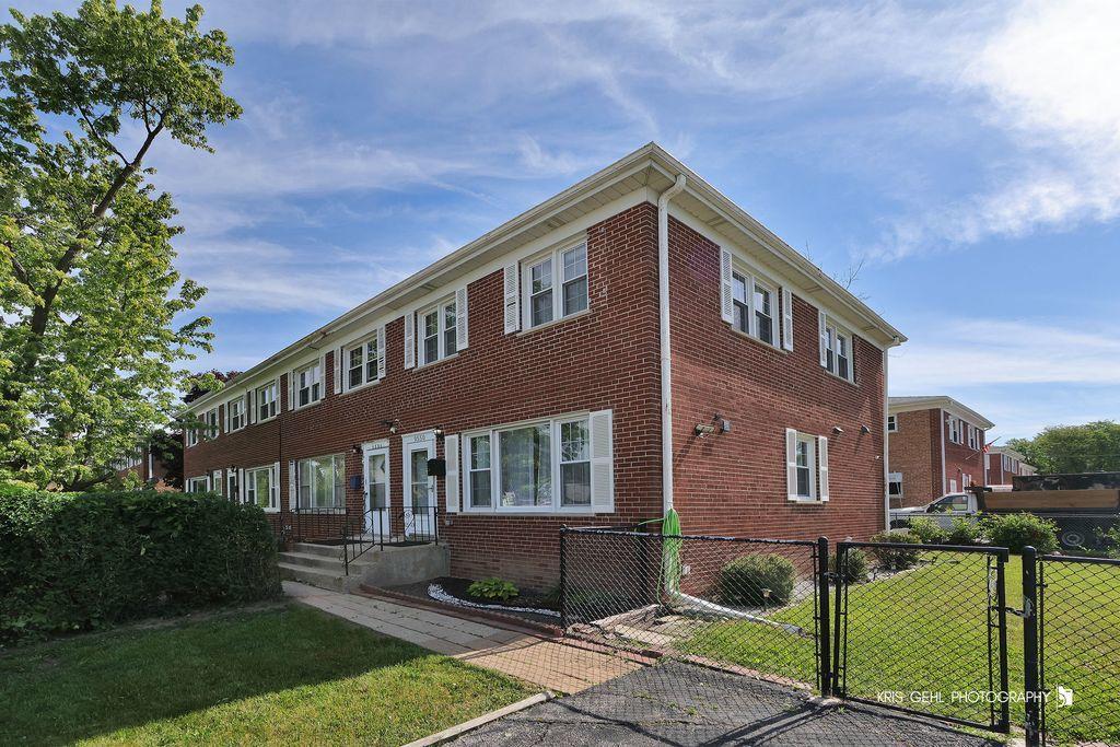 9550 Potter Rd., Des Plaines, IL 60016