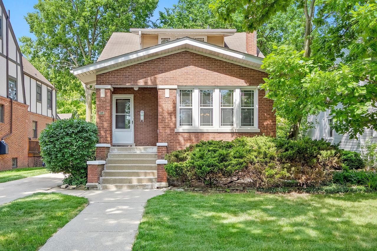 [Address Hidden by Seller], River Forest, IL 60305