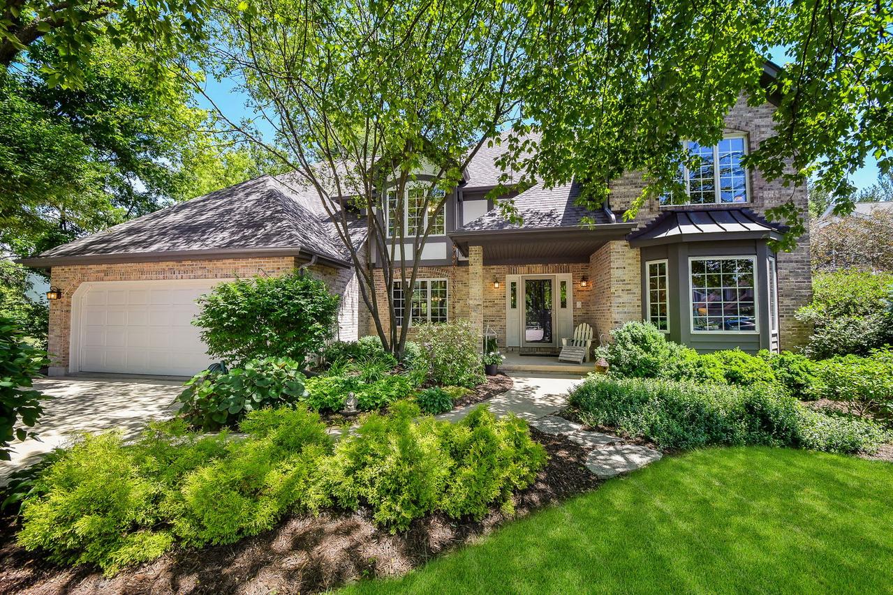 1086 Roberts Ct., Batavia, IL 60510