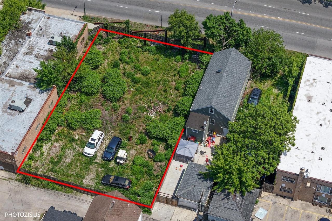 4930 S Western Ave., Chicago, IL 60609