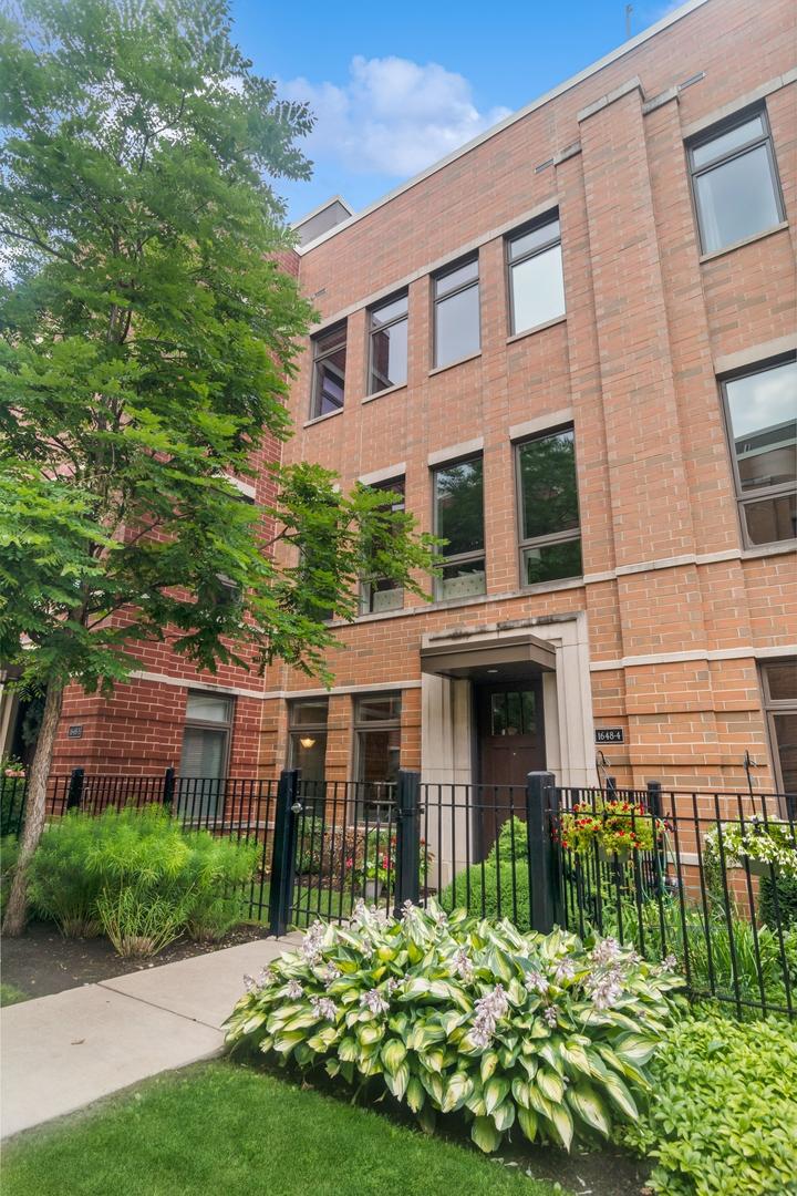 1648 S Prairie Ave. #4, Chicago, IL 60616