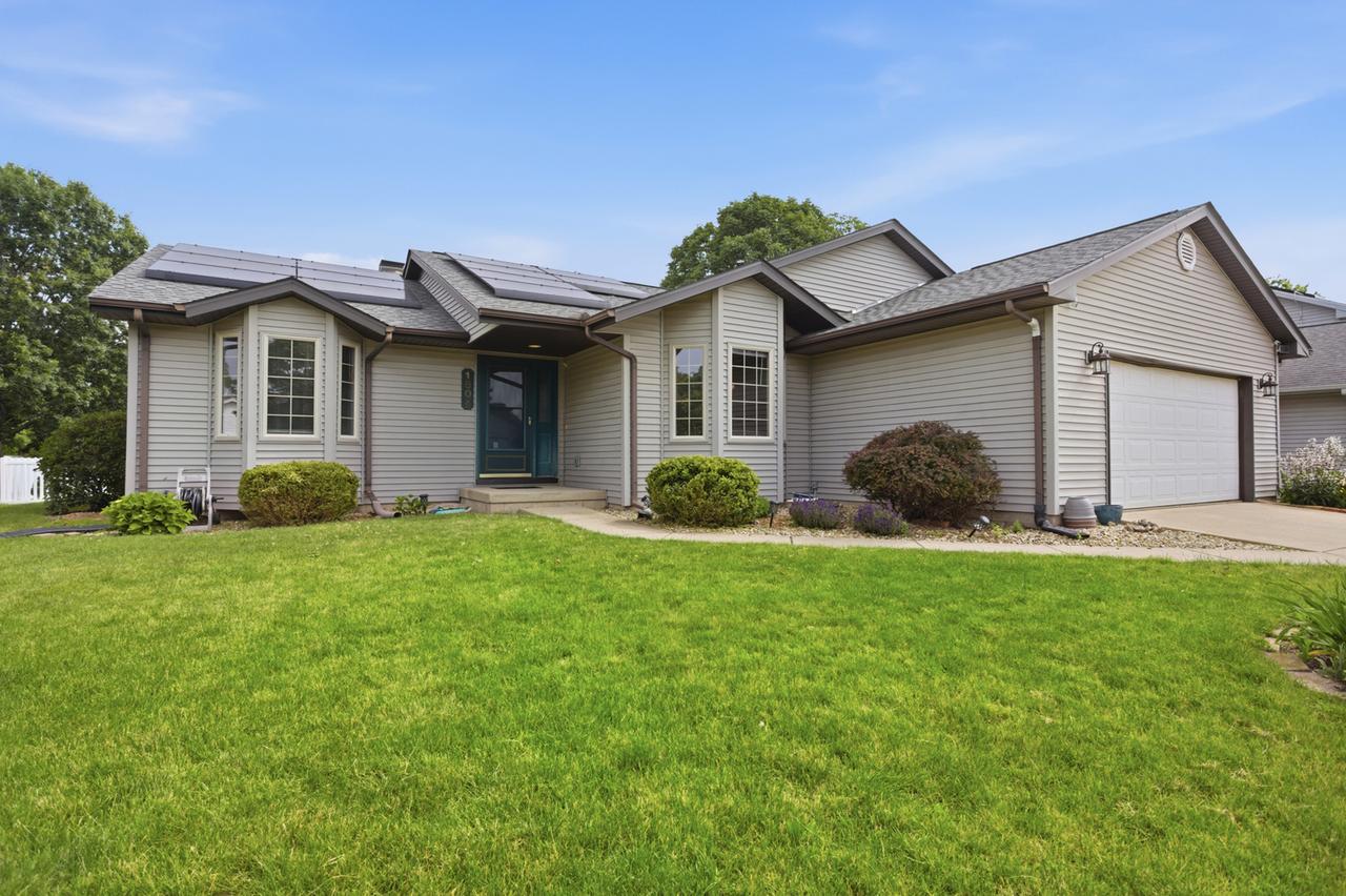 1802 Silver Hill Dr., Urbana, IL 61802