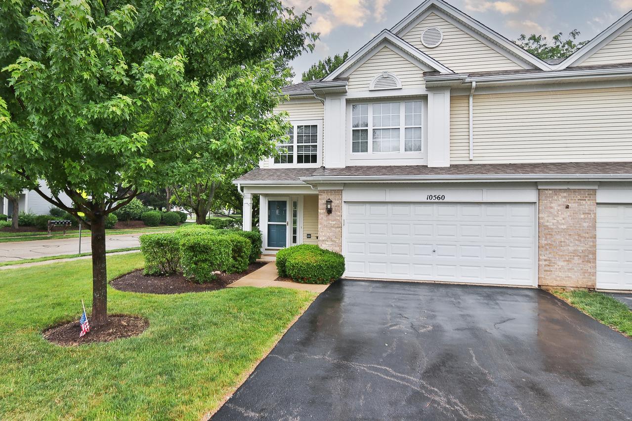 10560 Wakefield Ln., Huntley, IL 60142