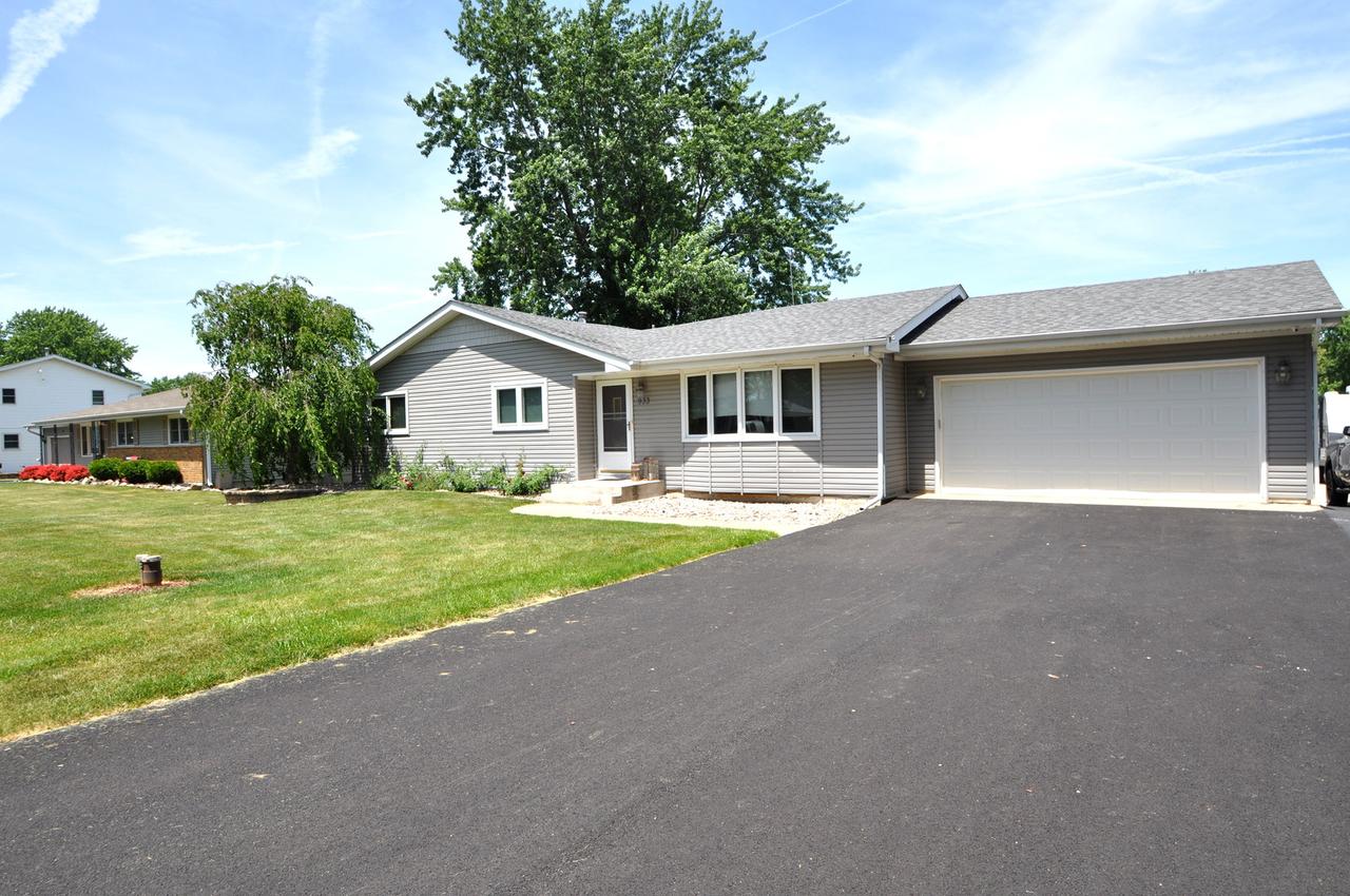933 Melrose St., New Lenox, IL 60451
