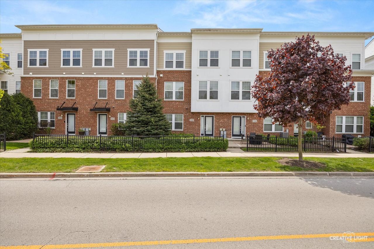 3547 Mulligan Dr., Woodridge, IL 60517