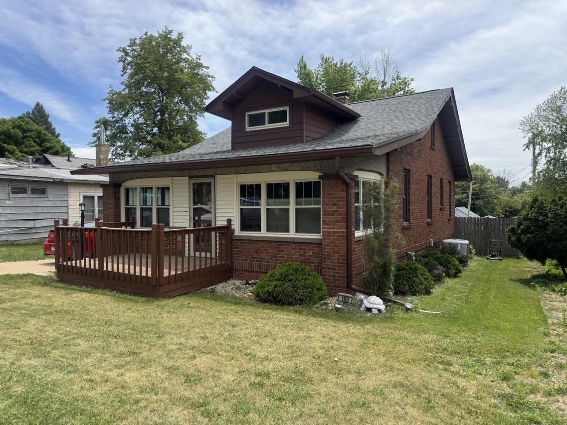 105 W 4th St., Spring Valley, IL 61362