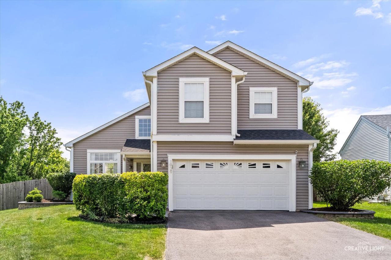 1939 Spice Cir., Naperville, IL 60565