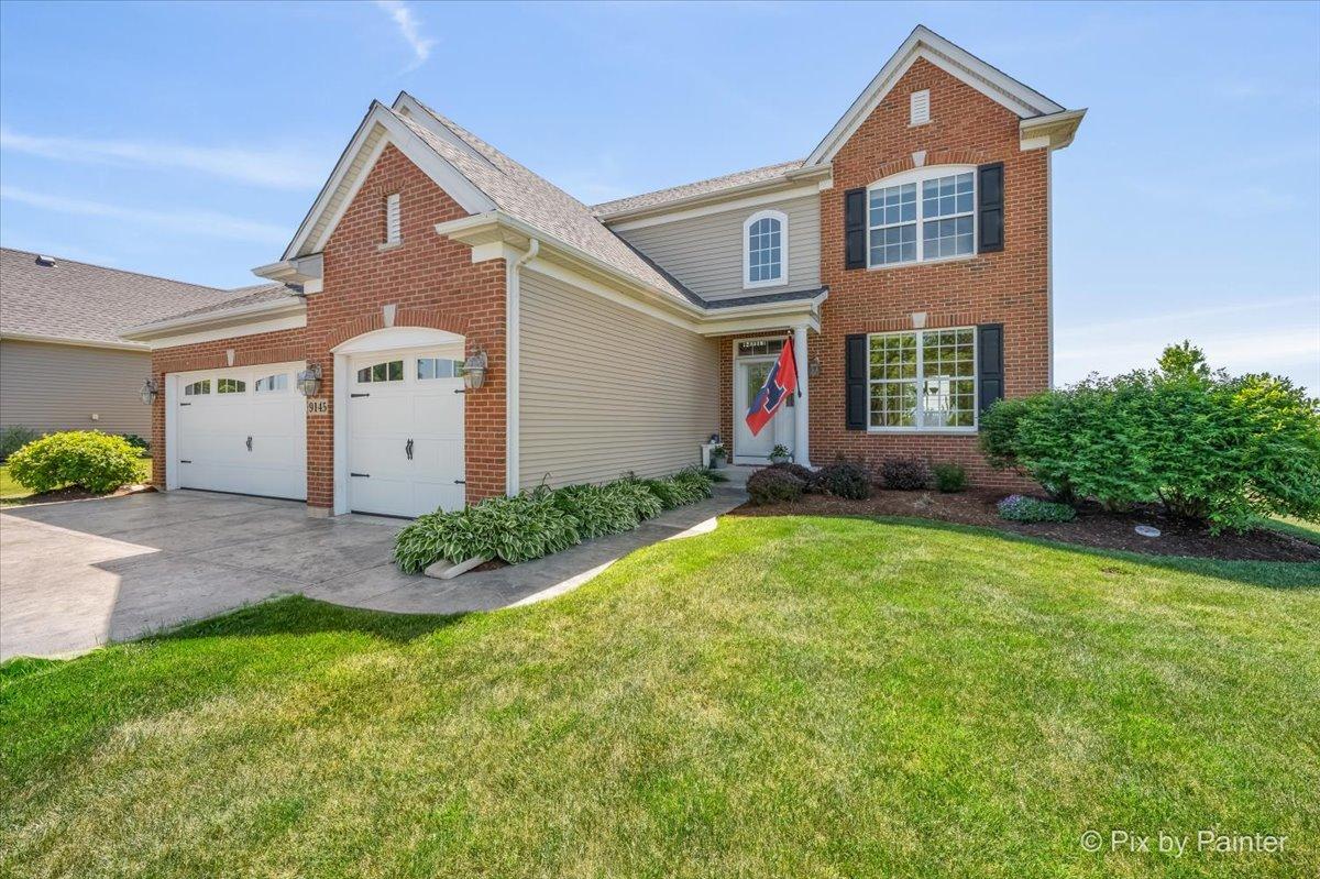 9145 Sawyer St., Huntley, IL 60142
