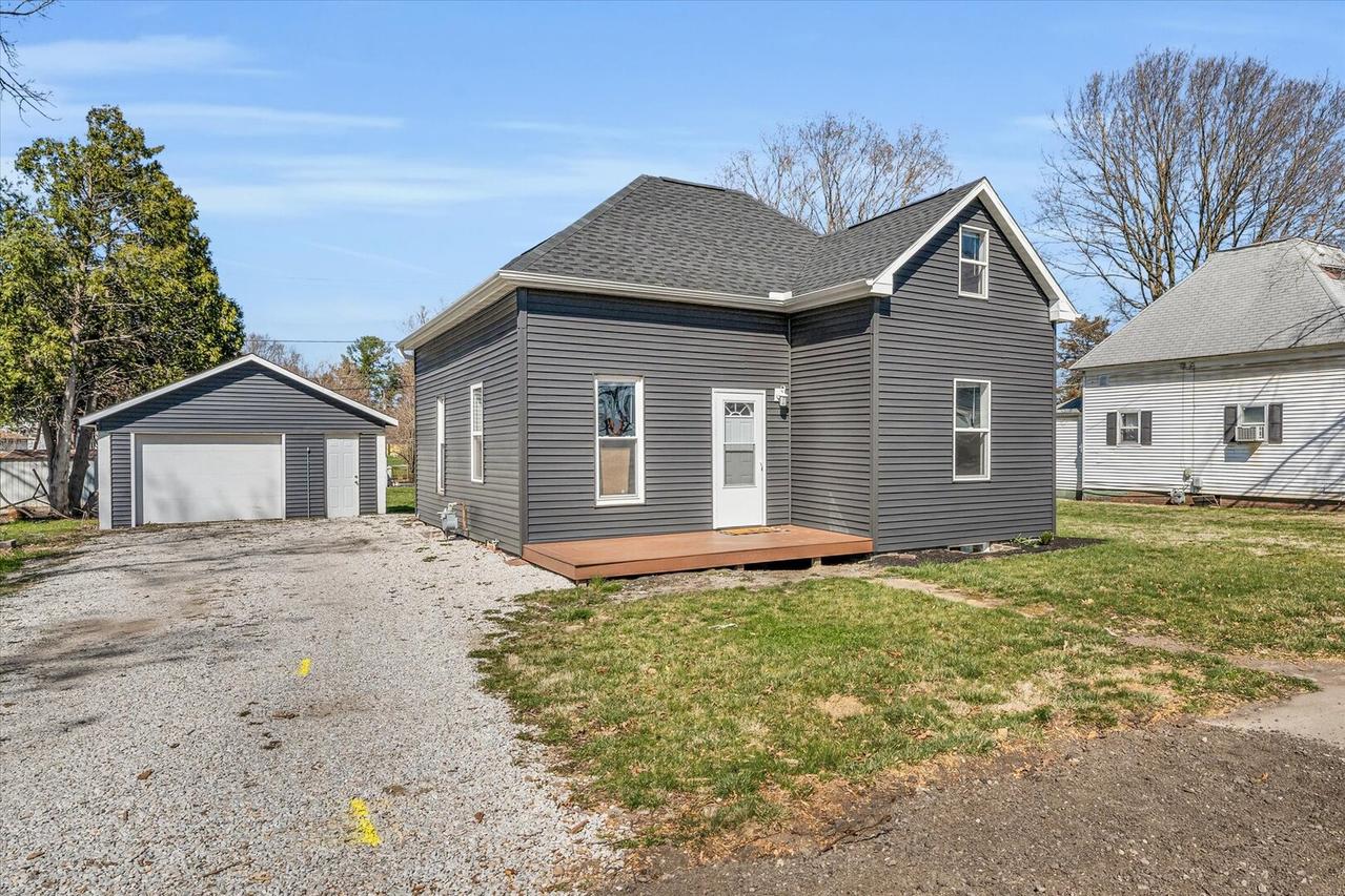 604 E Ethel St., St. Joseph, IL 61873