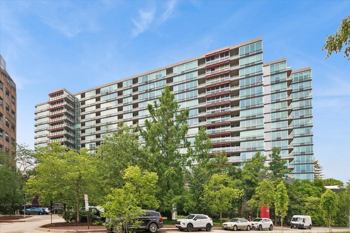800 Elgin Rd. #1412, Evanston, IL 60201