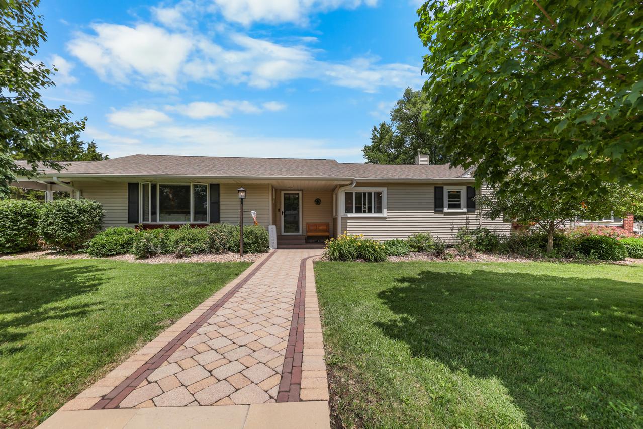 412 S 5th Ave., Streator, IL 61364