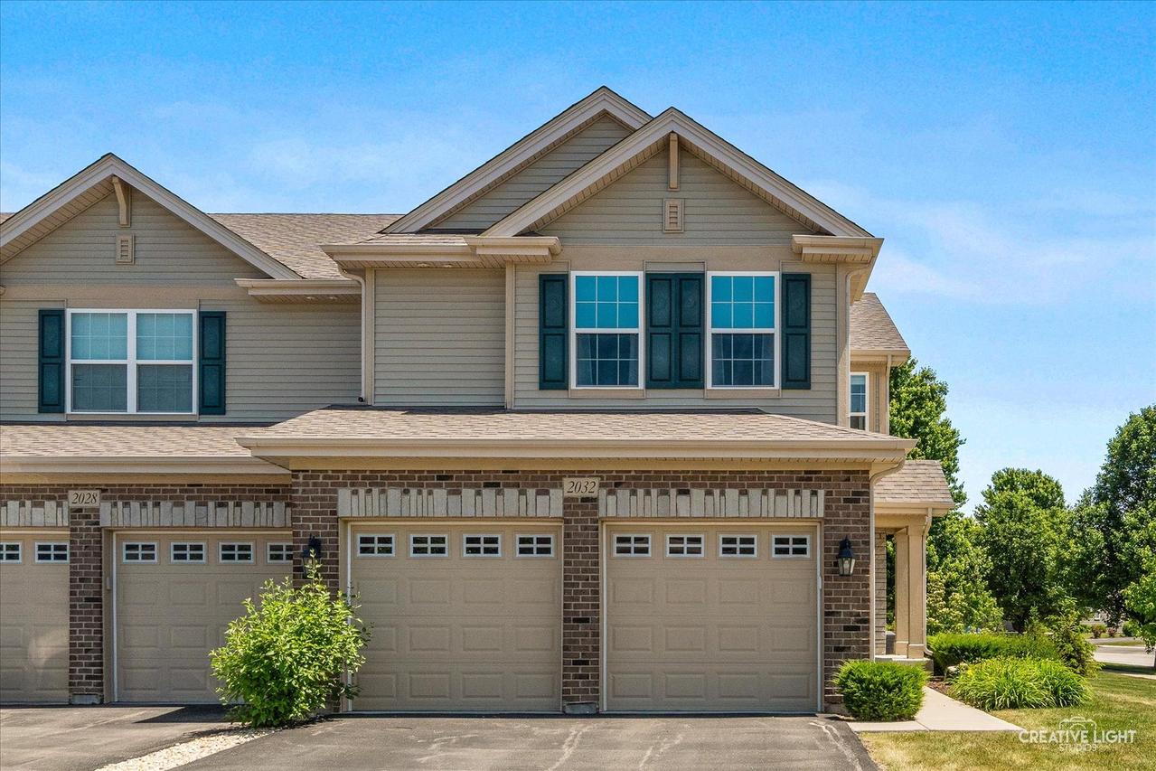 2032 Canyon Creek Dr., Aurora, IL 60503
