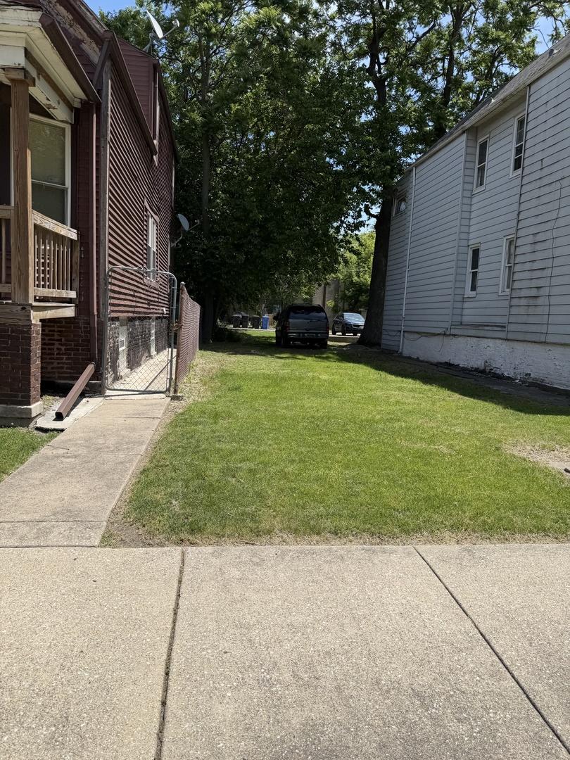 5731 S Hermitage Ave., Chicago, IL 60636