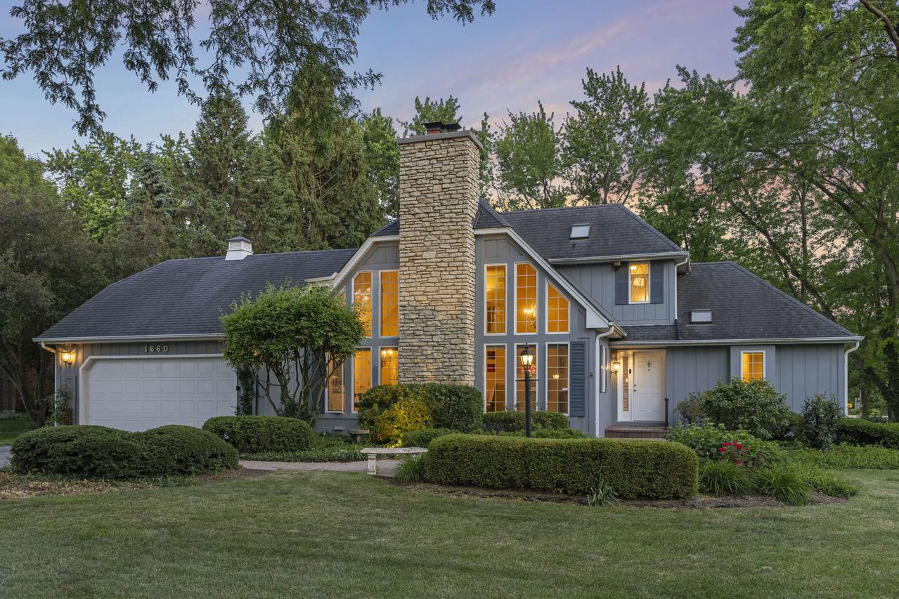 1660 J Pankow Dr., Geneva, IL 60134