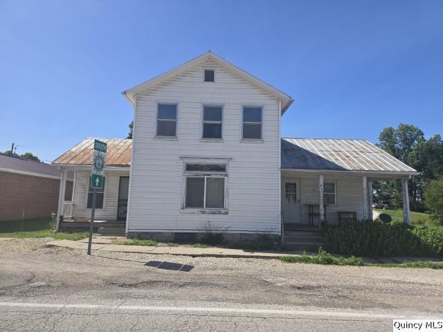 65 E 3rd St., Dallas City, IL 62330