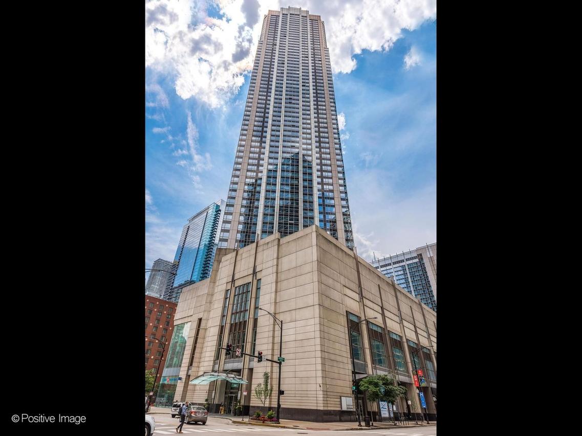 512 N Mcclurg Ct. #1903, Chicago, IL 60611