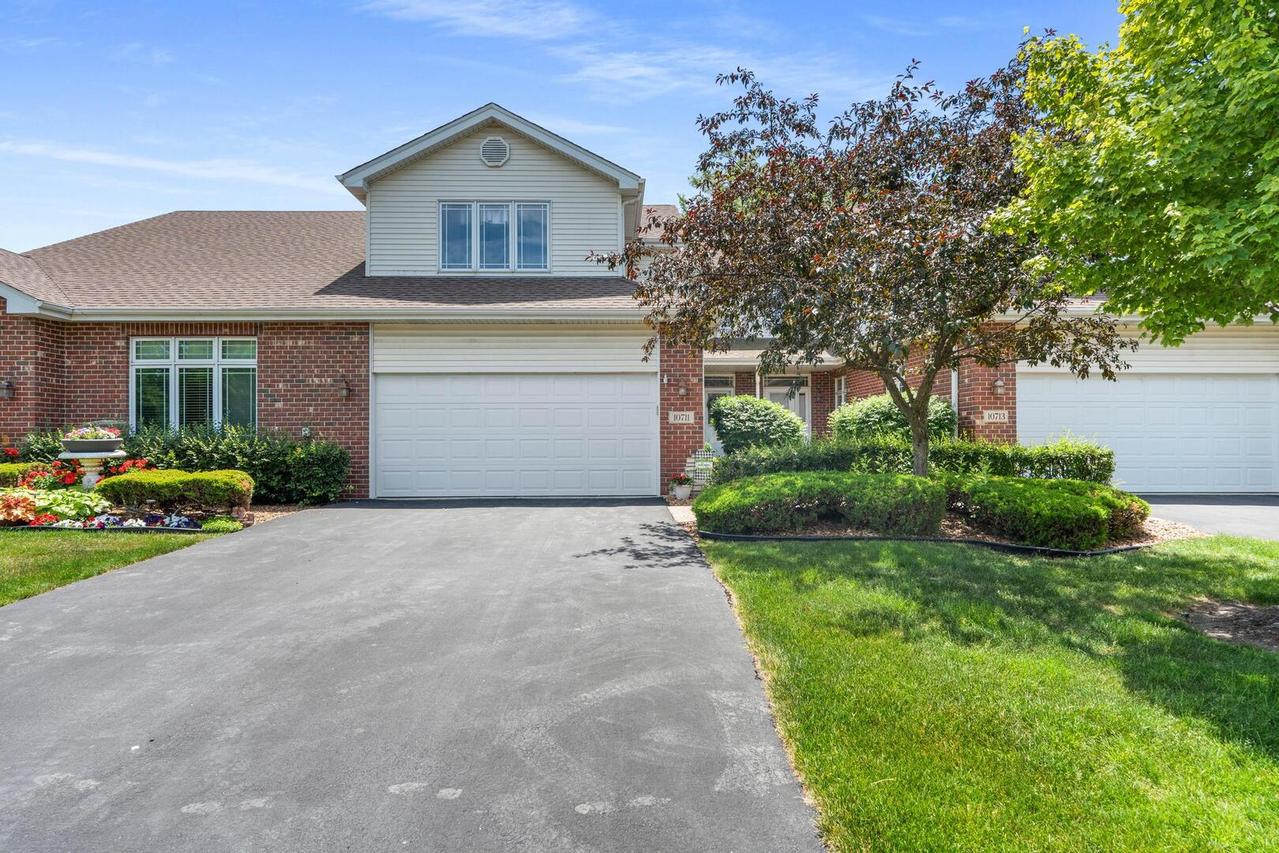 10711 Canterbury Dr., Mokena, IL 60448