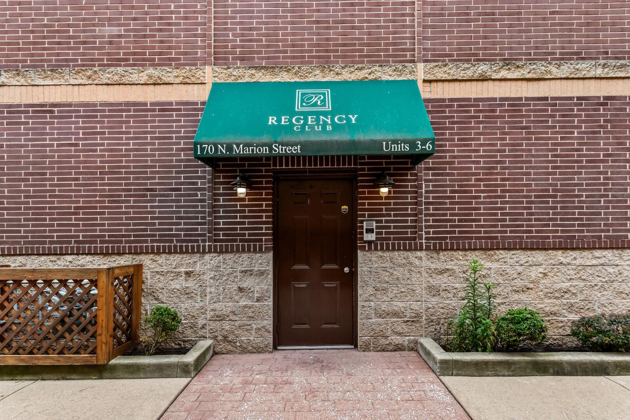 170 N Marion St. #3, Oak Park, IL 60301